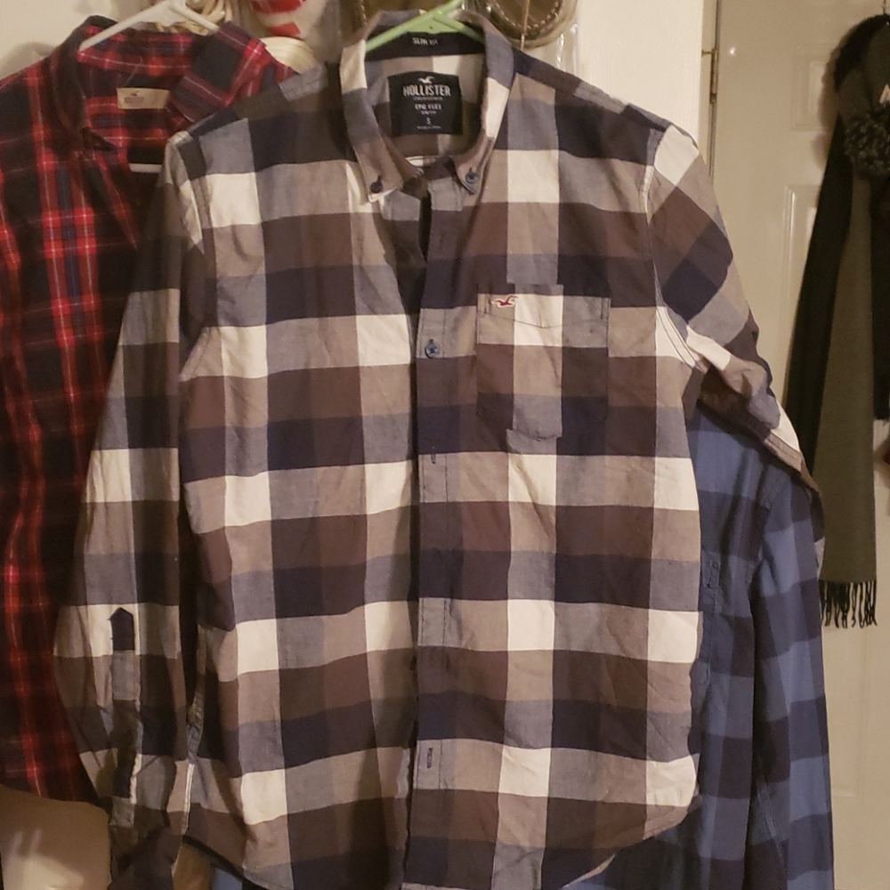 HOLLISTER long sleeve plaid